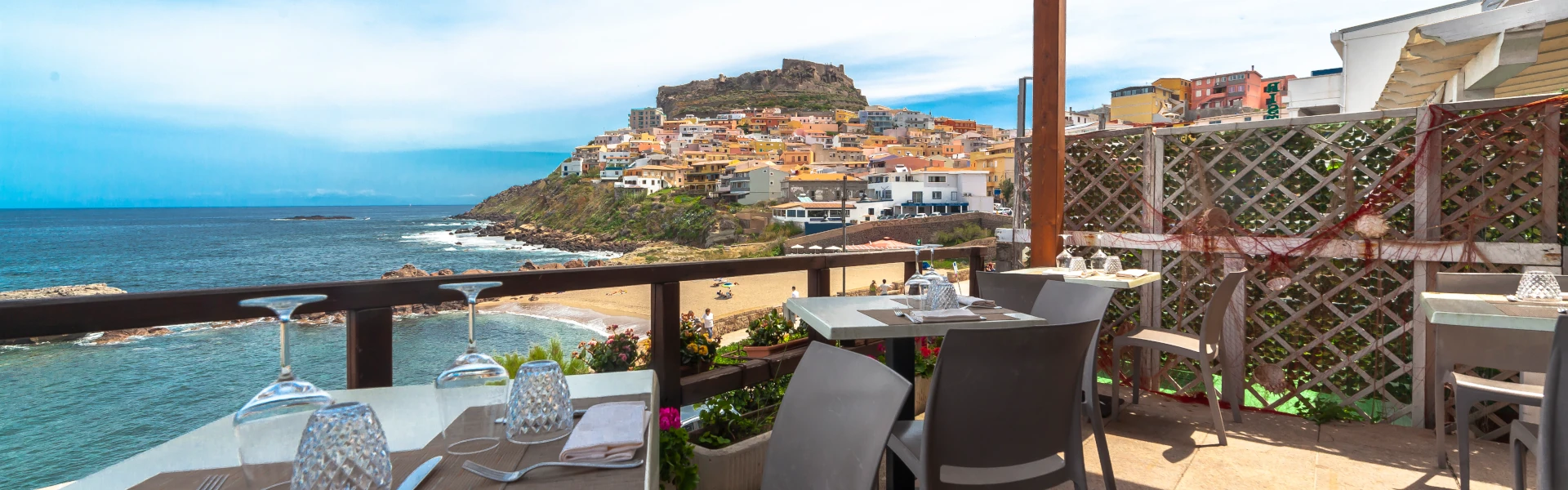 Antica Pensione Pinna - Vista dal terrazzo sul vecchio castello
